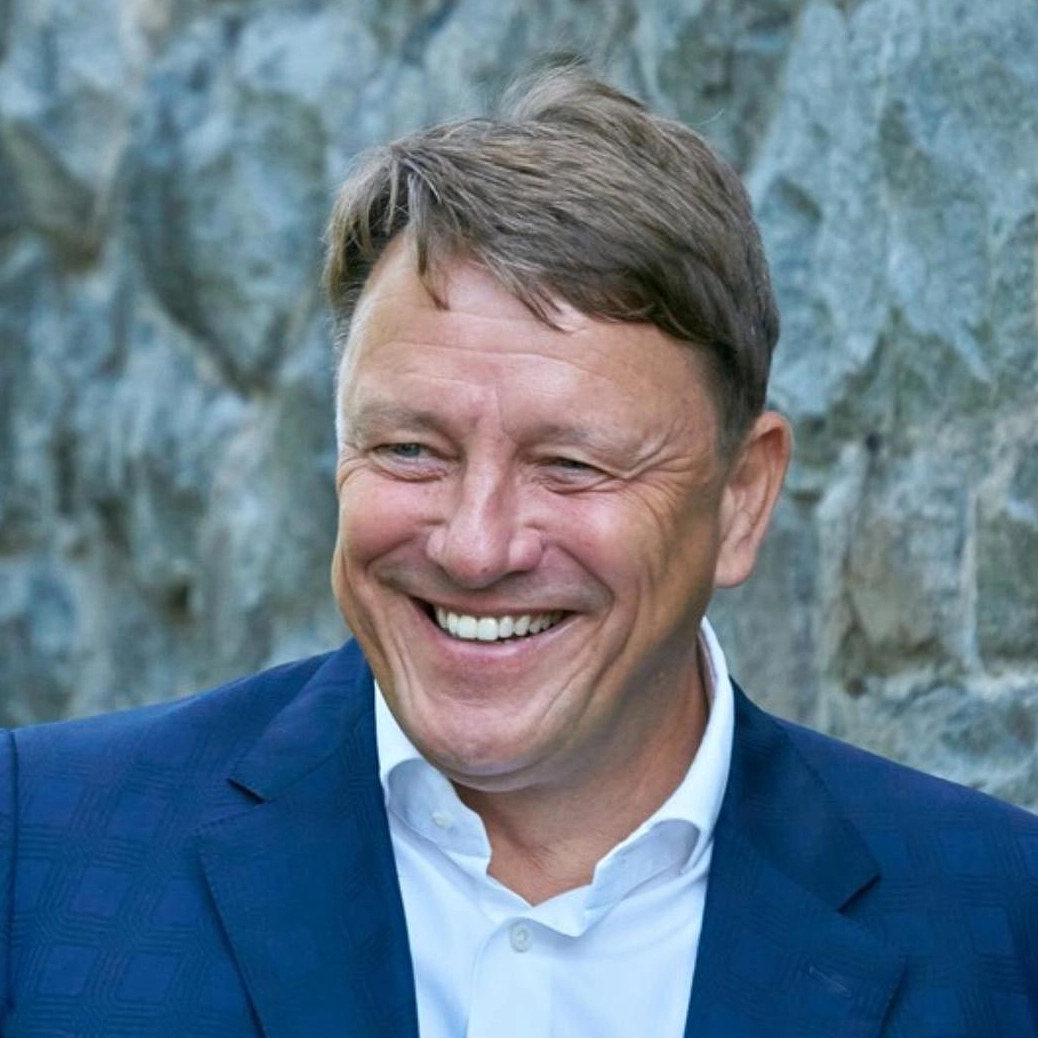 Portraitbild: Holger Krimmling